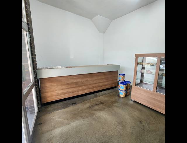 139M² RETAIL TO LET IN MORNINGSIDE